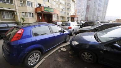 Фото - В Екатеринбурге неизвестные разгромили три автомобиля на парковке
