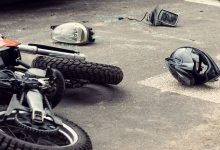 Фото - В Санкт-Петербурге пьяный похититель мотоцикла попал под автомобиль
